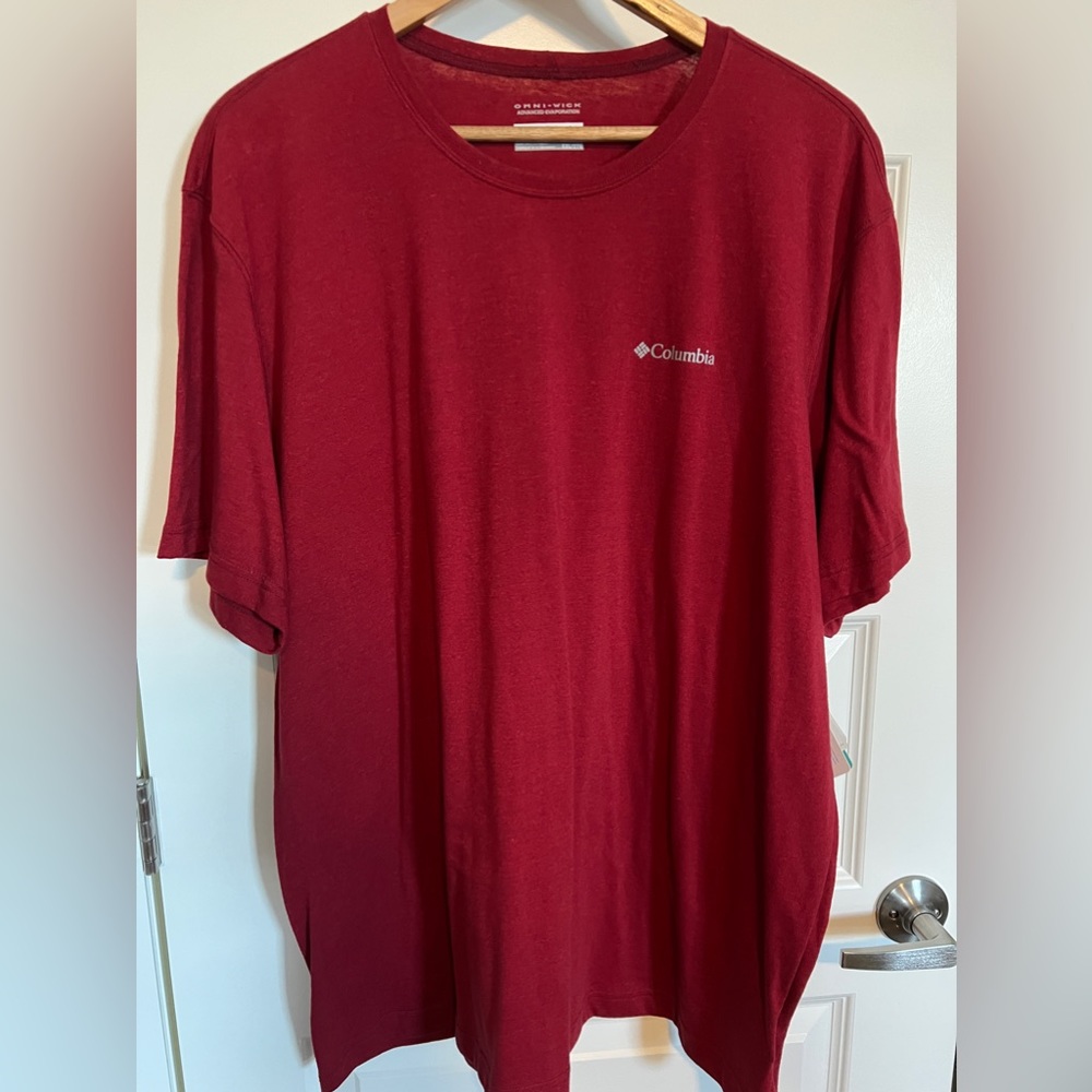 NEW Columbia Men’s XXL t-shirt